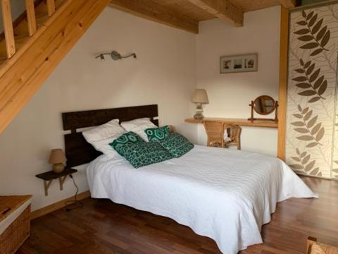 Logis Du Lac A Madic 外观 照片